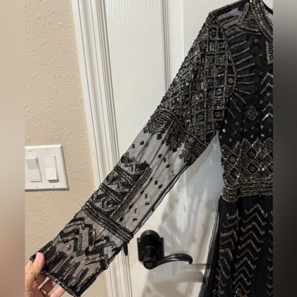 Katrina Grimaldi Black Long Sleeve Geometric Hand-Beaded Mini Cocktail Dress - Picture 4 of 9